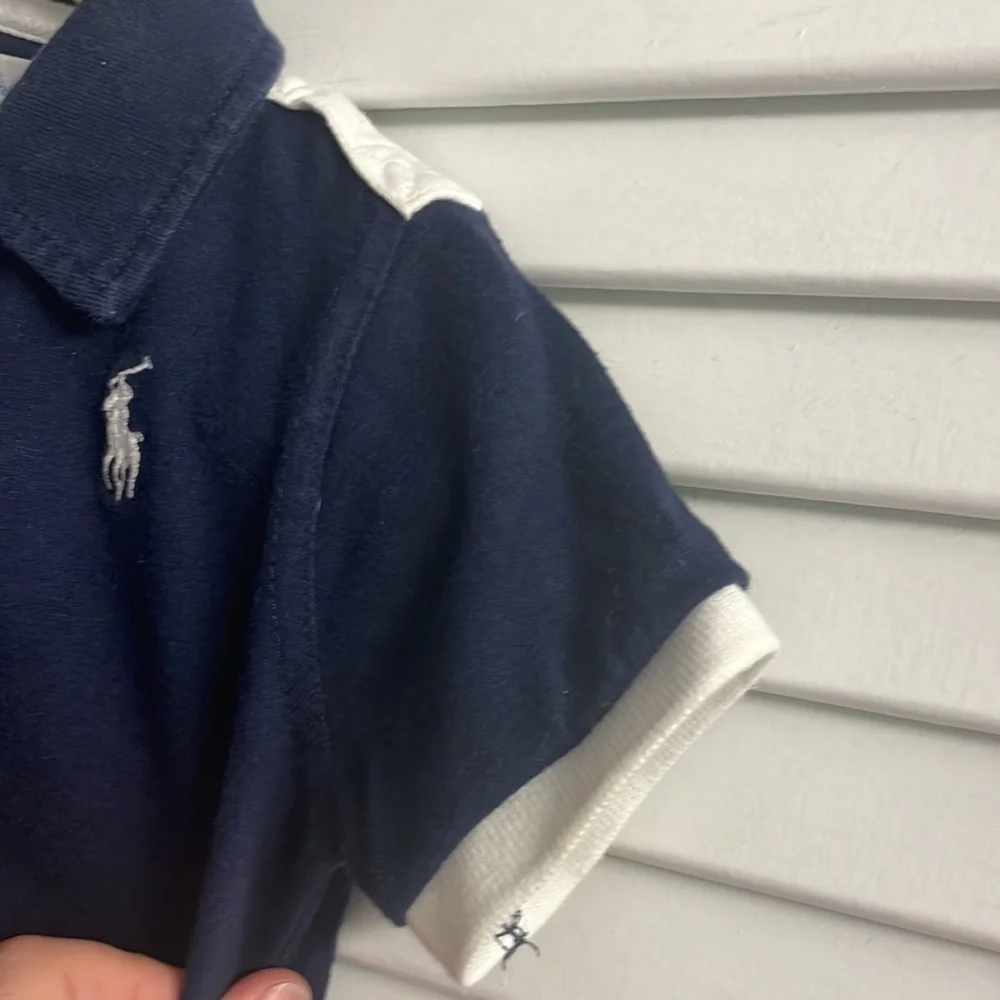 Ralph Lauren Layette Classic Polo. Size 9M, EUC
